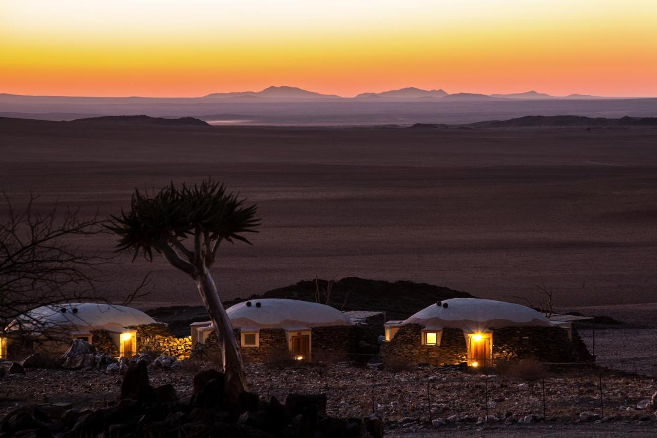 Rostock Ritz Desert Lodge Cha-re Bagian luar foto